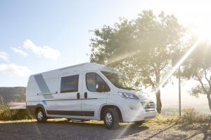 2017 Sun Living V65SL